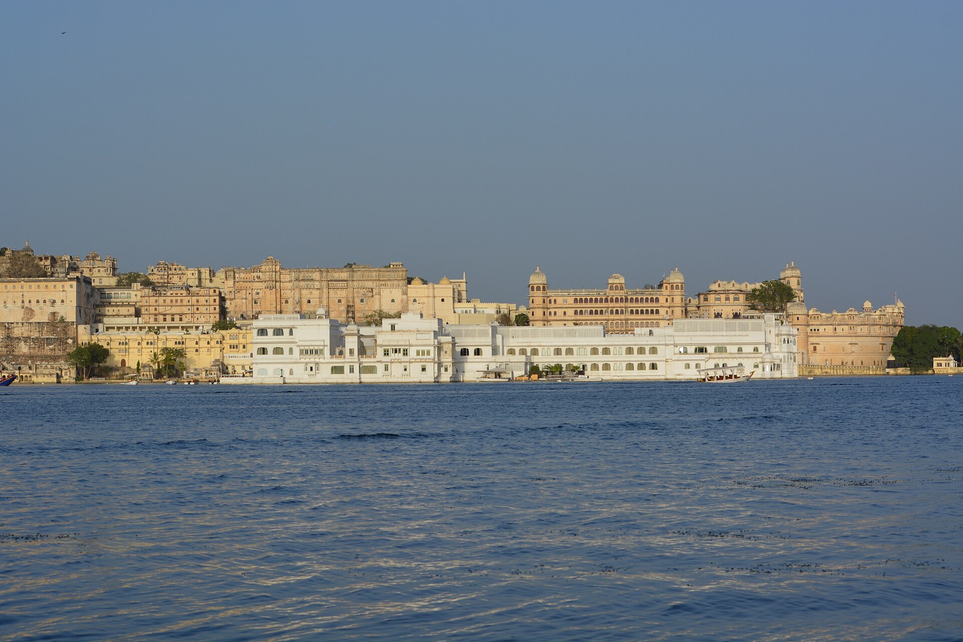 Best Time to Visit Udaipur (For Lakes, Walks, and Comfort)